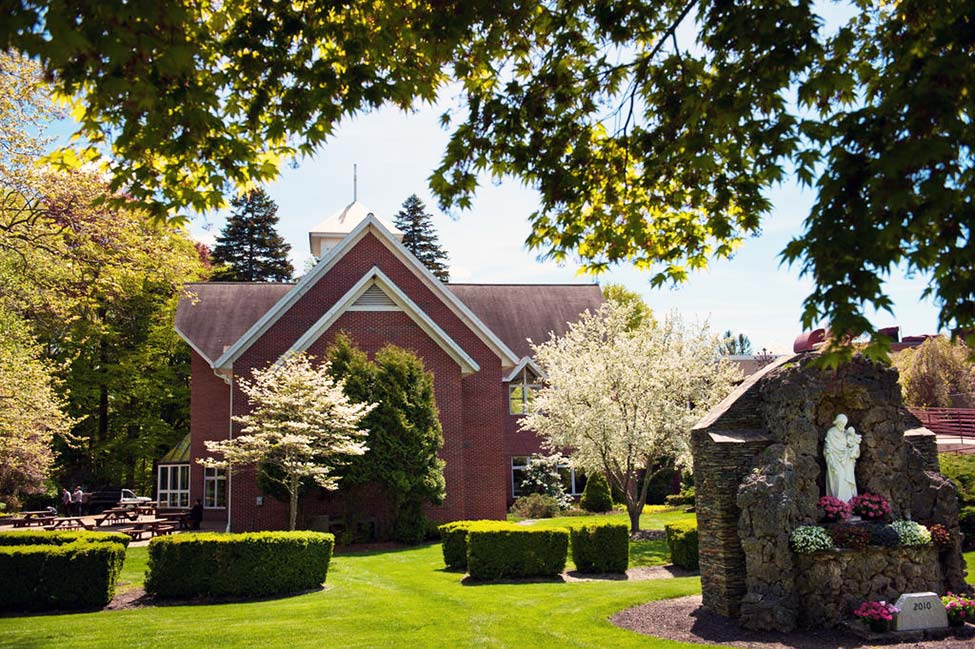Marianapolis Preparatory School main image