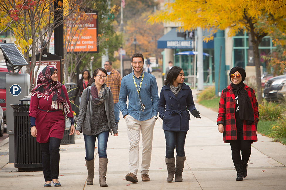 Resultado de imagen de Ann Arbor, EEUU., el Programa Ejecutivo en la Universidad de Michigan.