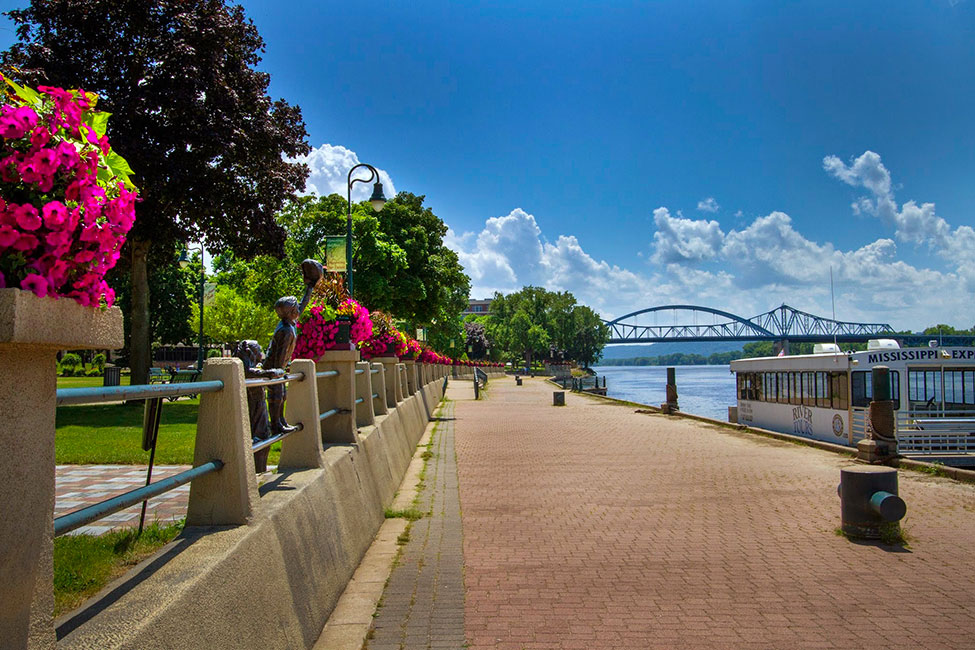 Uw La Crosse Off Campus Apartments at John Floyd blog