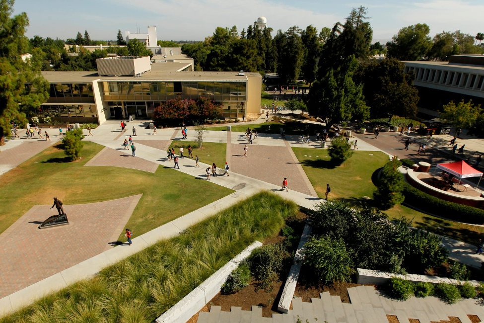 カリフォルニア州立大学フレズノ校 California State University At Fresno Study In The Usa Fresno Ca